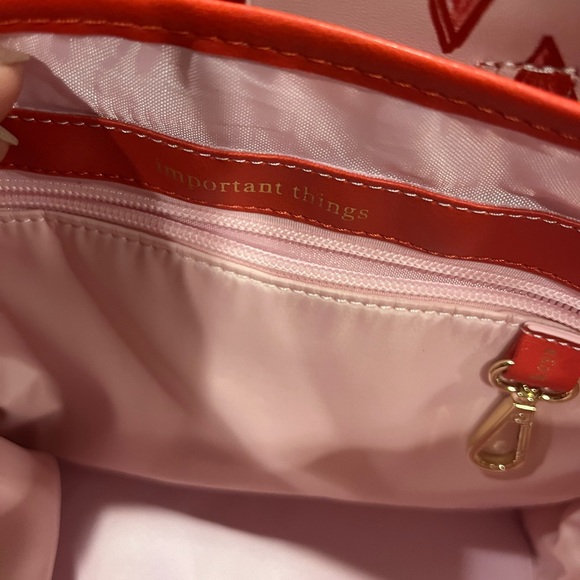 Tommy Bahama Reversible Tote - Picture 3 of 9